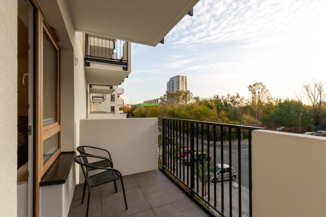 Atrium Promenada Apartments Goclaw By Noclegi Renters Varşovia Exterior foto