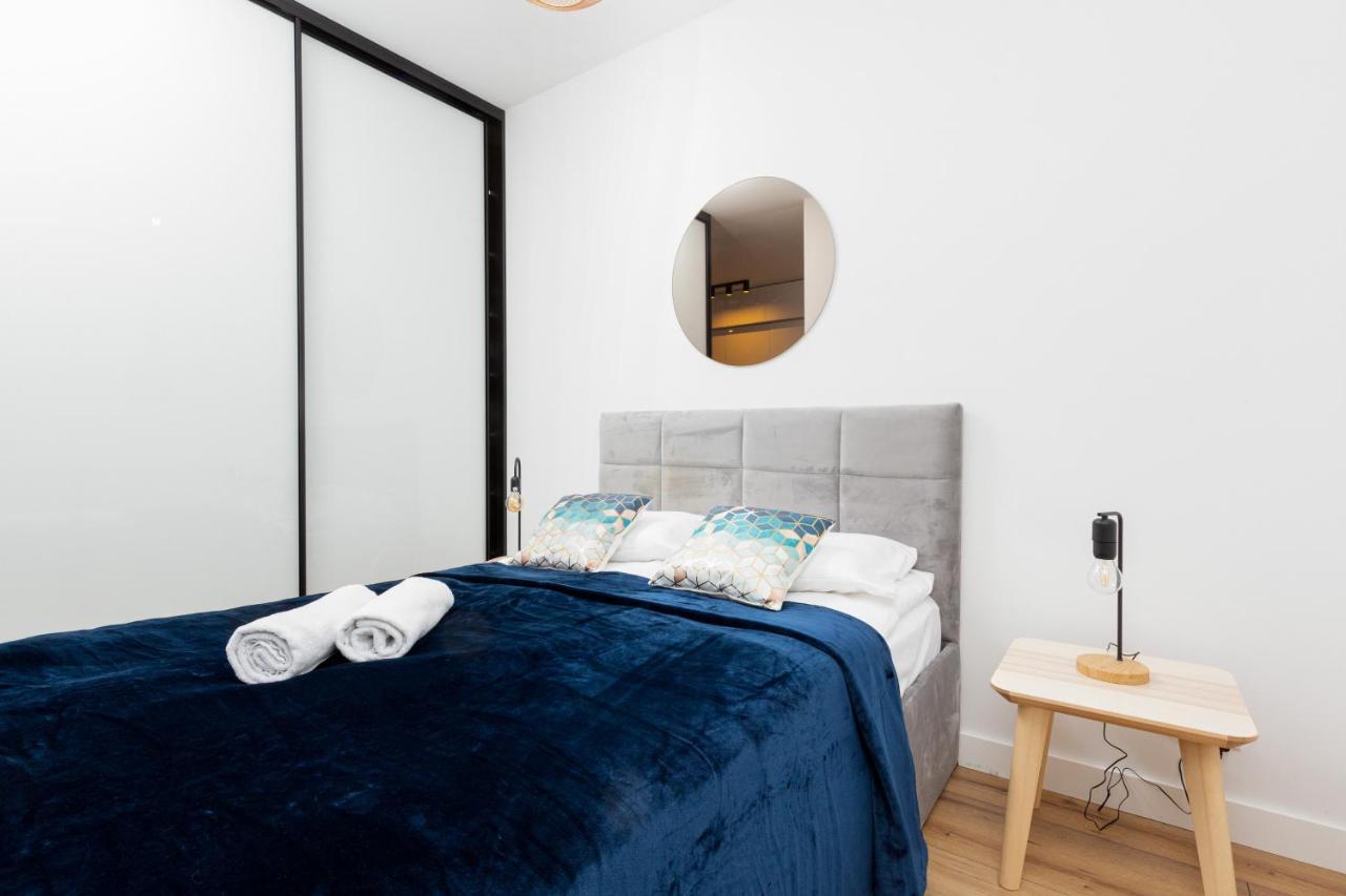 Atrium Promenada Apartments Goclaw By Noclegi Renters Varşovia Exterior foto